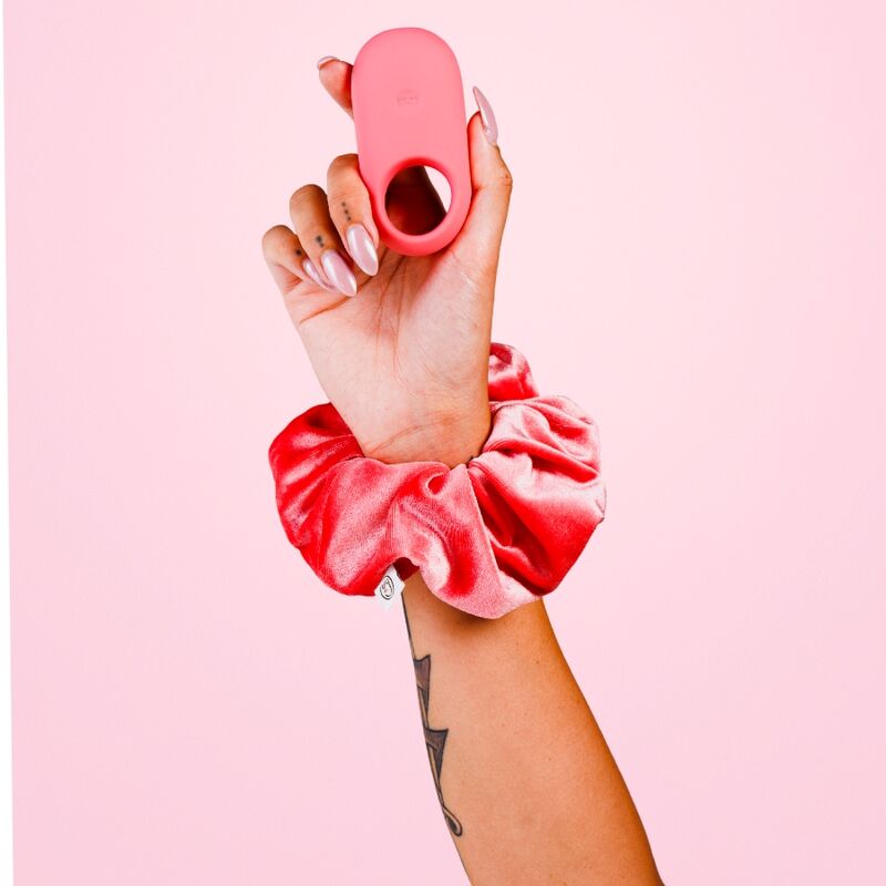 JE JOUE - ILY ANNEAU DE PÉNIS VIBRANT