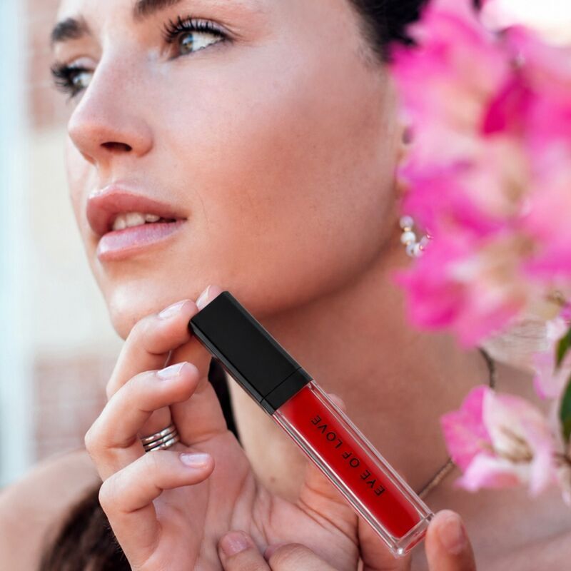 EYE OF LOVE - MATCHMAKER CRIMSON KISS GLOSS À LÈVRES ROUGE EFFET VOLUMISANT AUX PHÉROMONES 8,5 ML